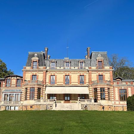 Chateau De Crenille Chaumes-en-Brie Kültér fotó