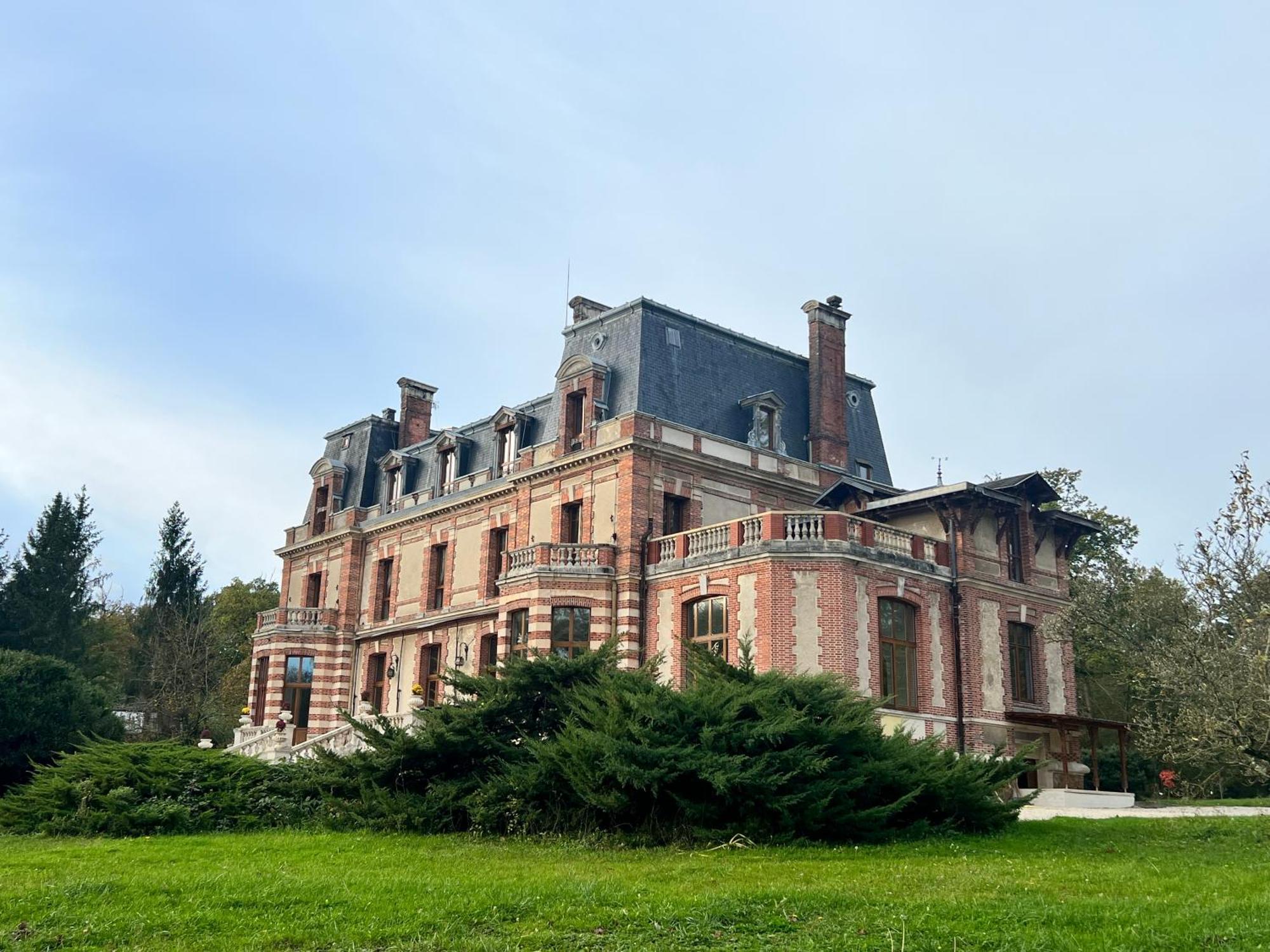 Chateau De Crenille Chaumes-en-Brie Kültér fotó
